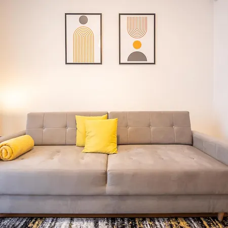 דירה Na Krakowskiej, Myweek דוז'ניקי ז'דרוז'